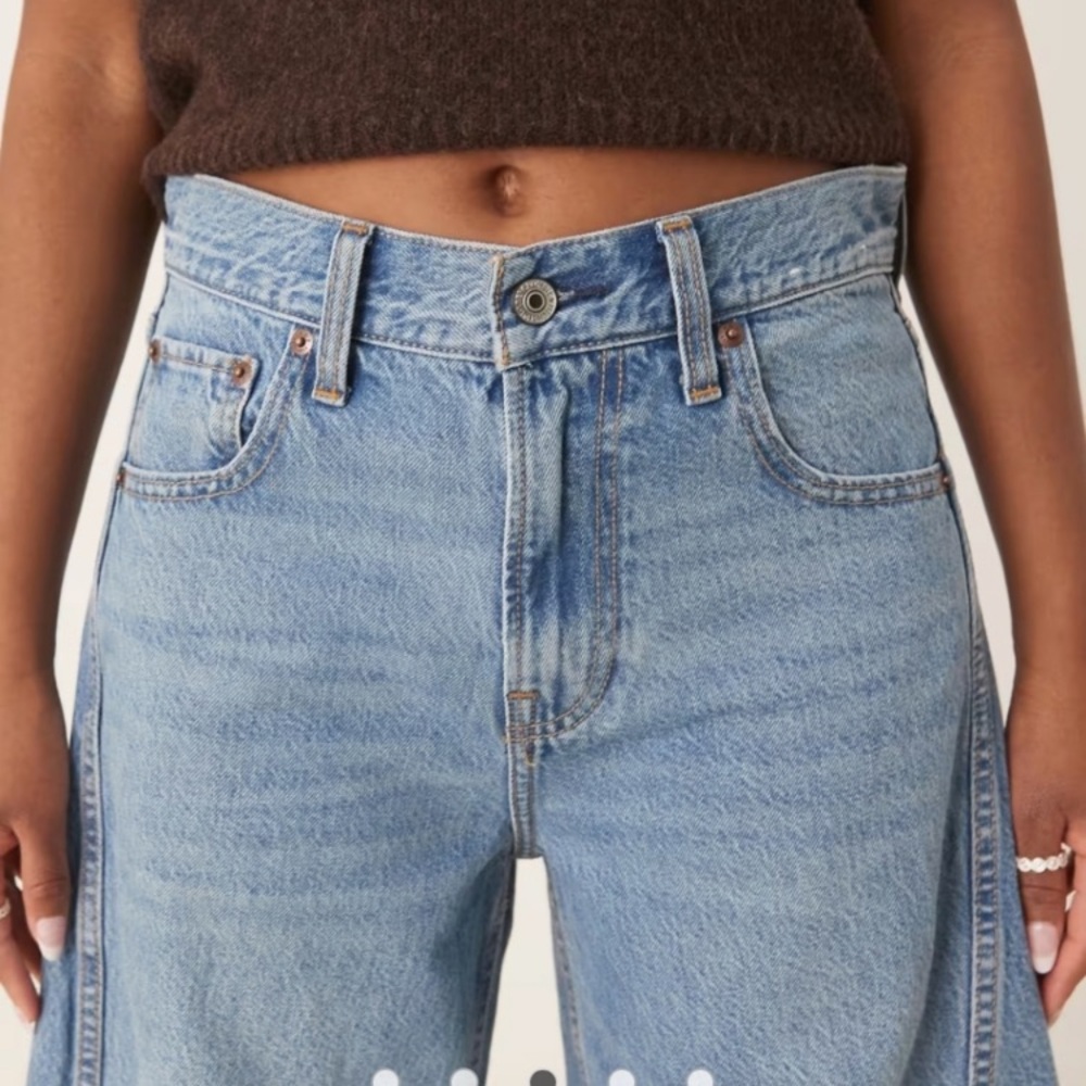 Abercrombie & Fitch the Ultra Barrel midrise jeans curve love size 24 regular - Picture 3 of 10